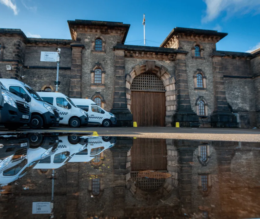 Fire at Wandsworth Prison Hospital Cell Quickly Controlled, No Injuries Reported