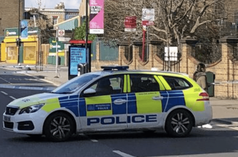 Man Dies After An Incident On Kingsland  High Street