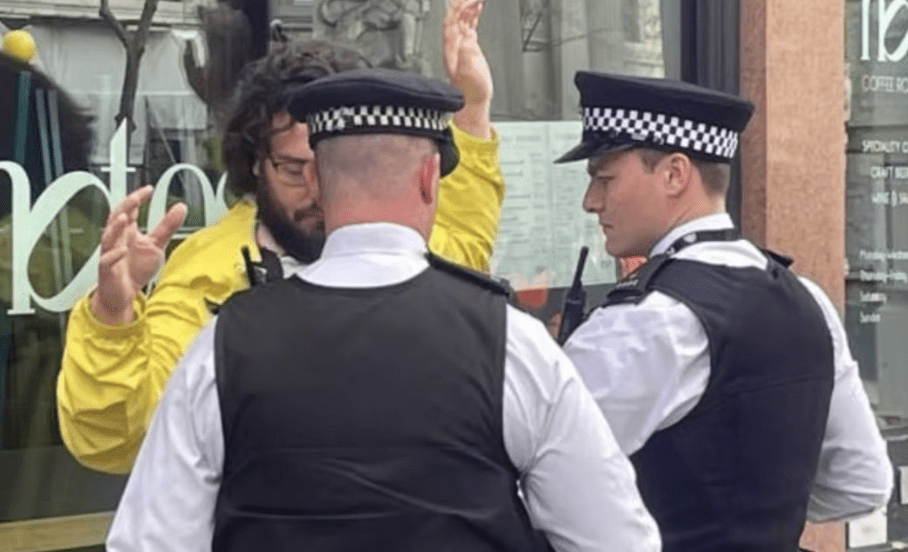 The Metropolitan Police Has Expressed “regret” Over The Arrests Of Six Anti-monarchy Protesters On Coronation Day, According To Republic Chief Executive Graham Smith