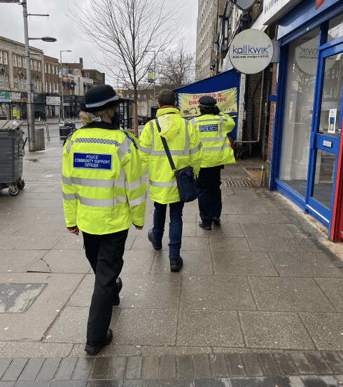 Updated: Armed Robber Fleas Ladbrooks Betting Shop Empty-handed In Wembley After Robbery Attack