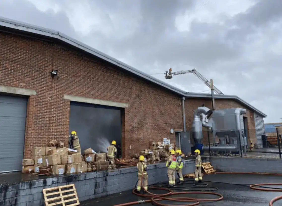 Hundreds of Firefighters Battle Massive Warehouse Blaze in Andover Industrial Estate