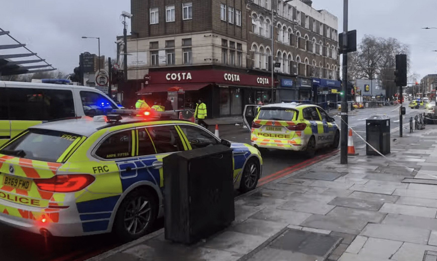 Pedestrian, 20, fighting for life after ‘double hit and run’ – (ID 550139)