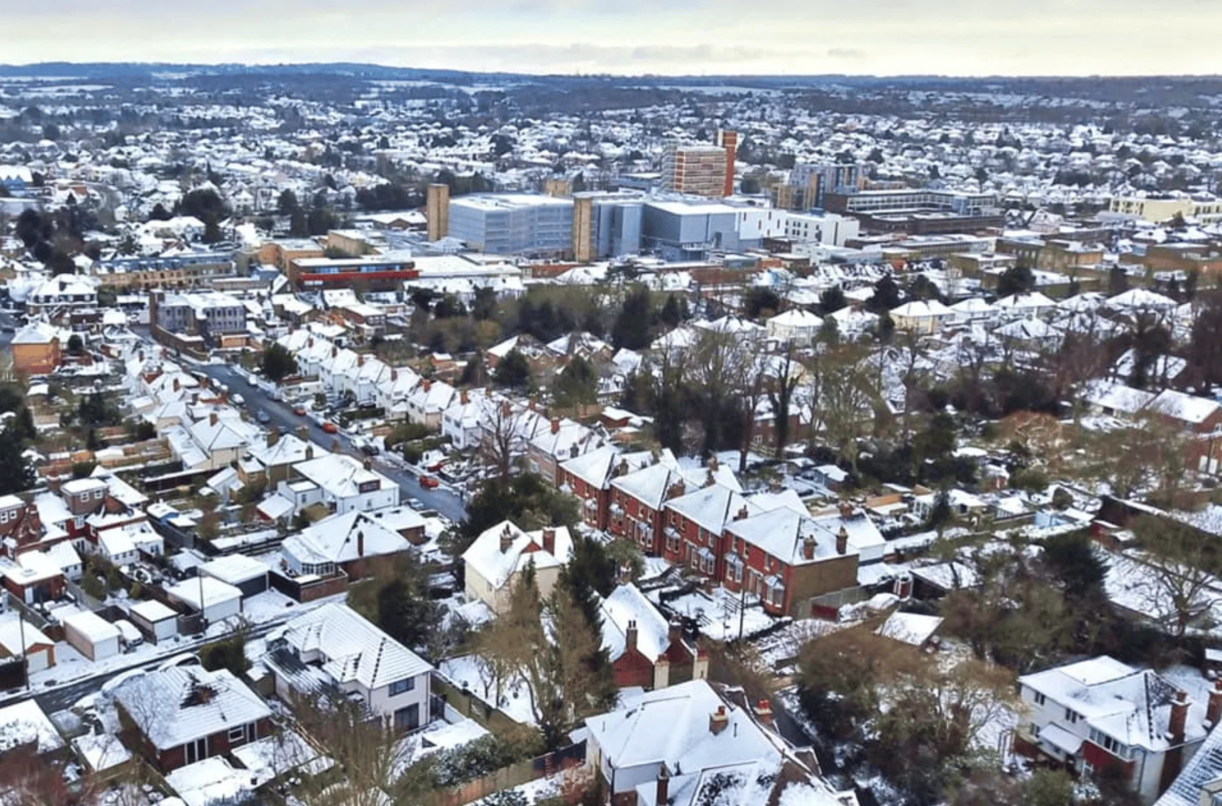 UK Shivers as Amber Cold Alert Hits with Freezing Fog and Sub-Zero Blast