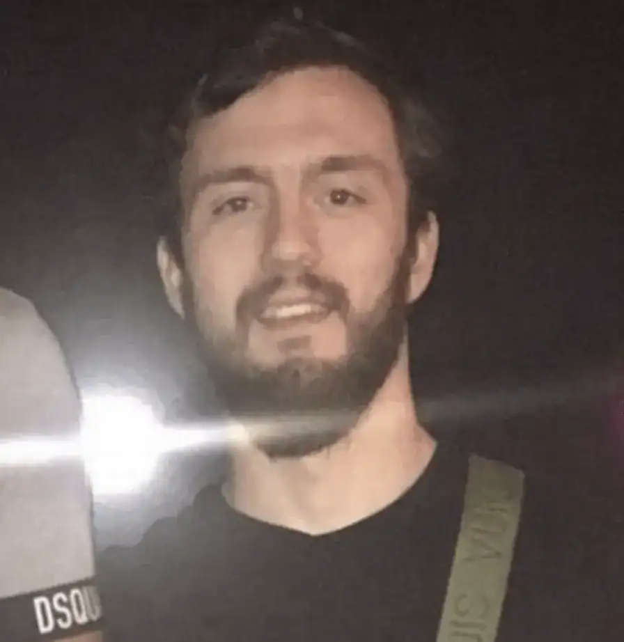 Erith Shooting: Kai McGinley, 24, Fatally Shot After High-Speed Chase — Police Hunt Gunman