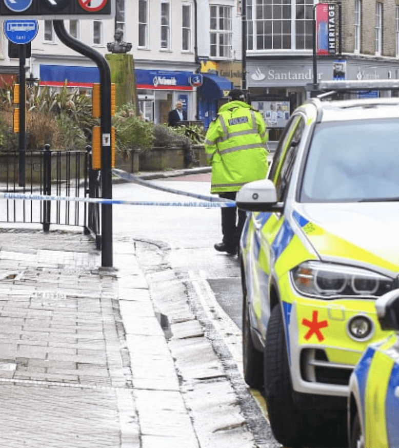 A 16-year-old Girl Held A ‘gun’ To The Head Of A Police Officer And Then Pulled The Trigger