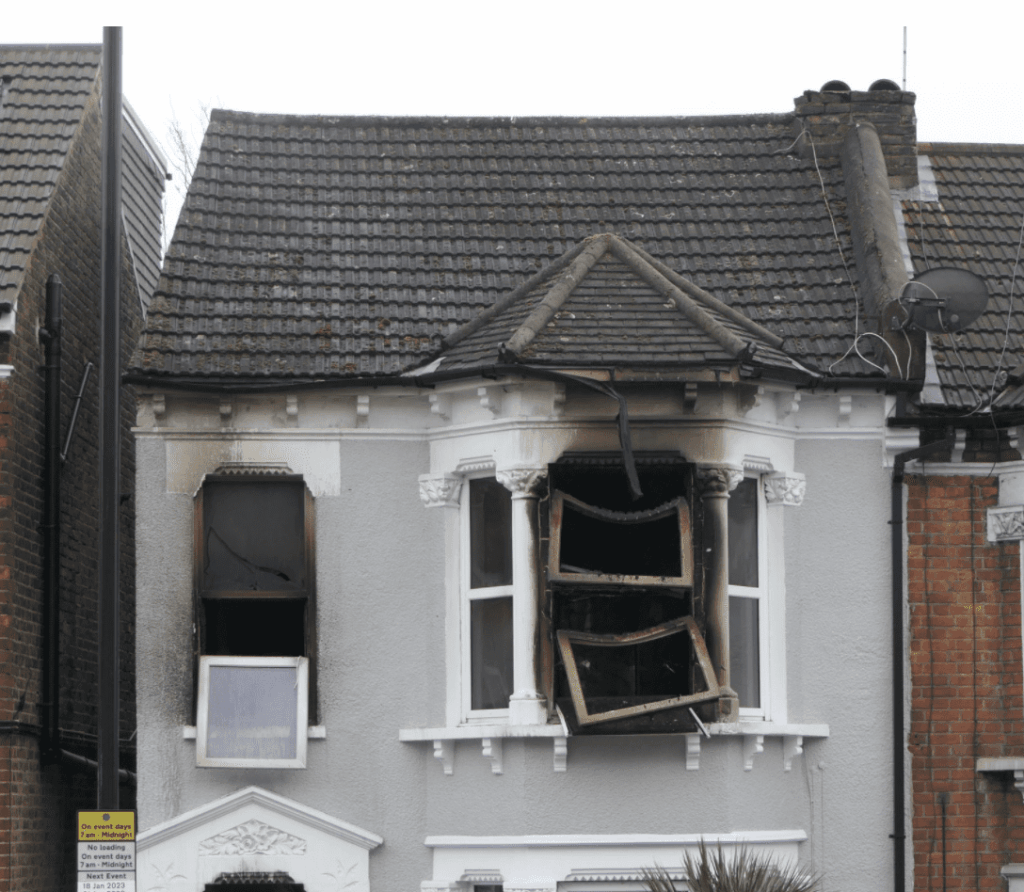 One man hospitalised after South Norwood Blaze – (ID 550952)