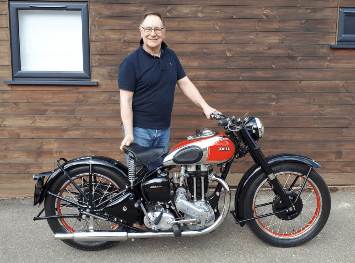 Stolen 1949 Ariel Red Hunter Motorcycle Found After 30 Years Thanks to DVLA and Kent Police