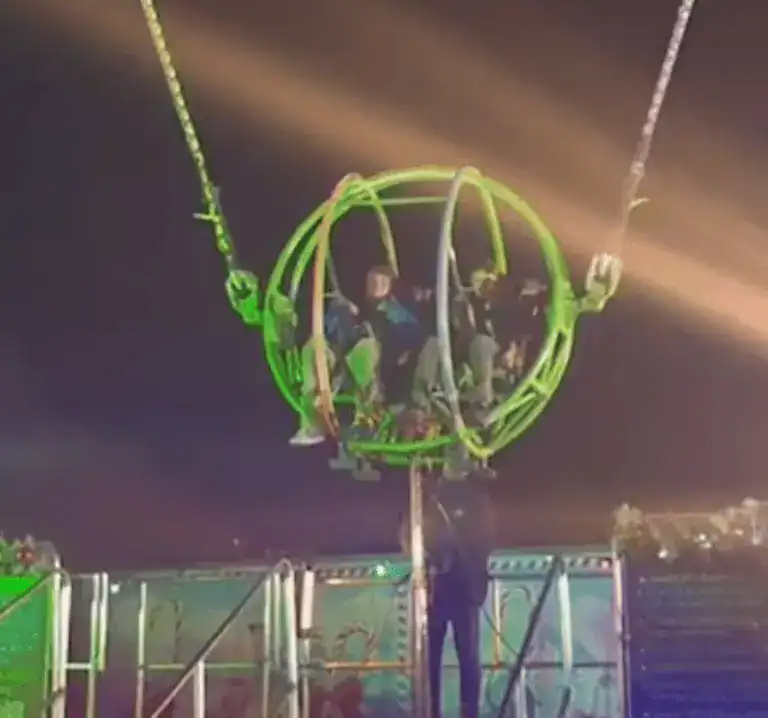 A Slingshot Ride At Hyde Park's Winter Wonderland Snaps And Smashes Into A Support Beam, Trapping Two Passengers Inside As Security Evacuates The Area