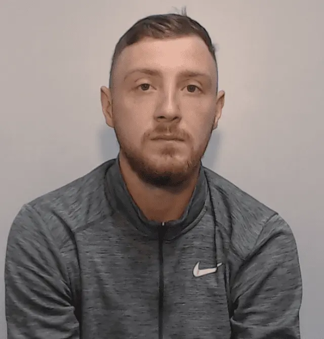 A Stalybridge man has been jailed for over seven years for a ‘one-punch’ assault that killed a 59-year-old father