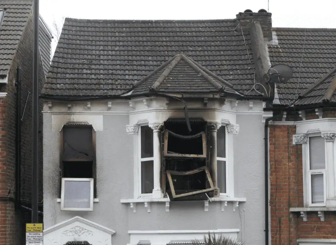 Man dies after being rescued from South Norwood blaze
