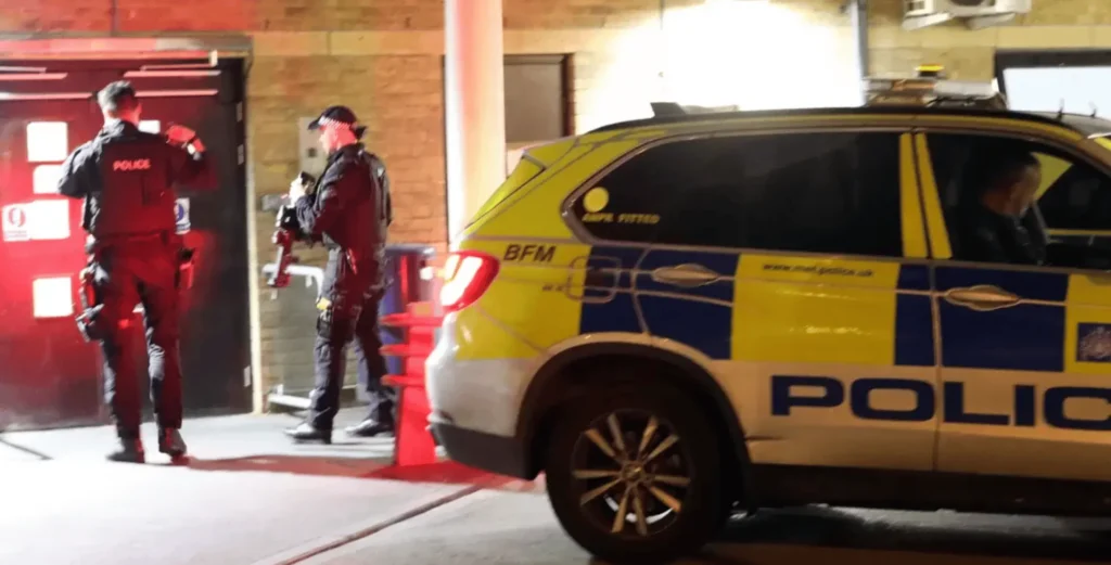 Police Investigate After Man Shot in Hackney – UKNIP