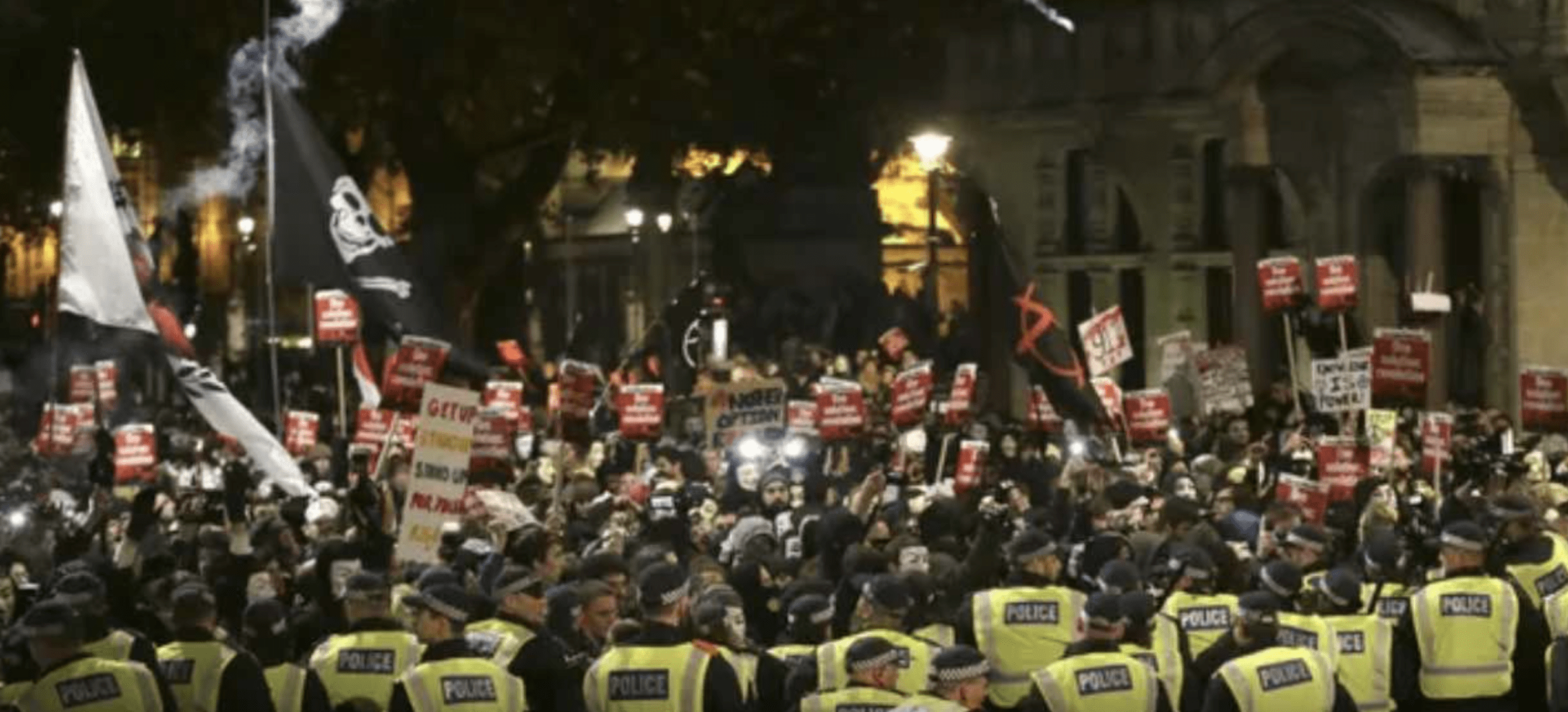 Met Prepared For A Weekend Of Marathons, Football Matches And Protests