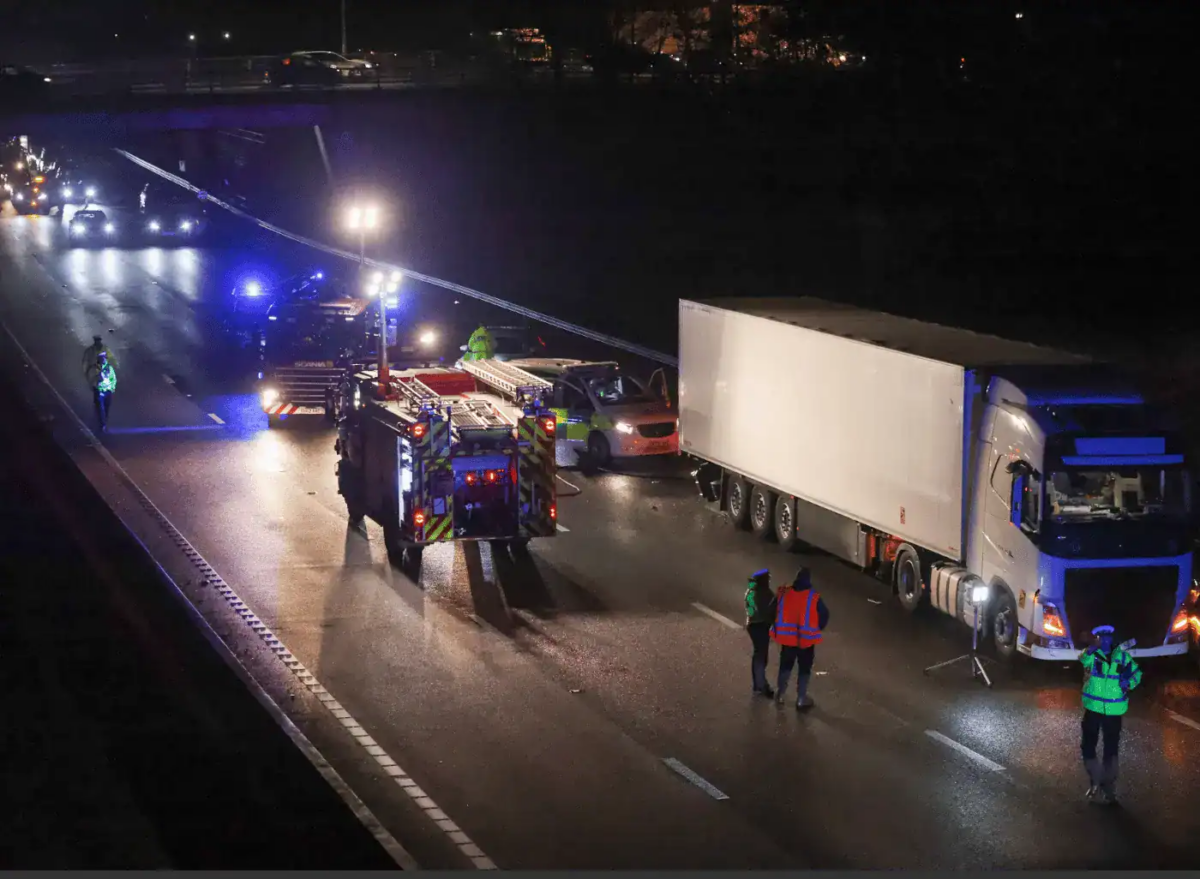 M20 London Bound Closed After Horrific Multi-Vehicle Crash Near West Malling
