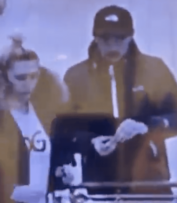 When Someone Says There's A Line Inside Aldi This Isn’t What You Expect