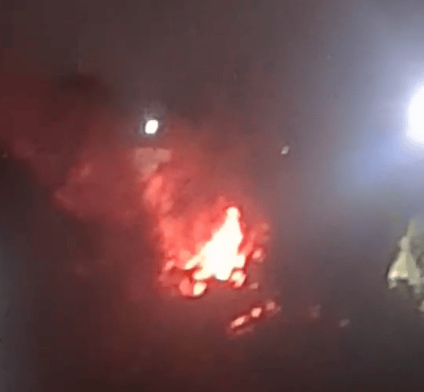 Updated: Fire crews from Kent fire and Rescue have been called to tackle a blaze in Sandgate on Christmas Eve – (ID 538105)