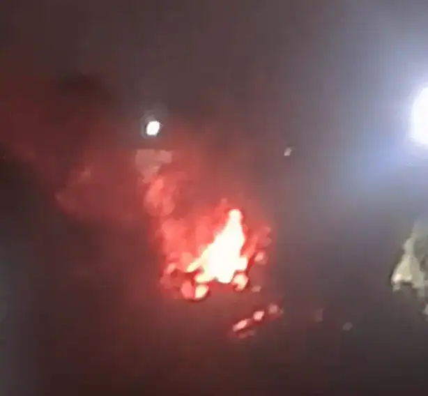 Christmas Eve Inferno: 40 Firefighters Tackle Huge Sandgate House Blaze
