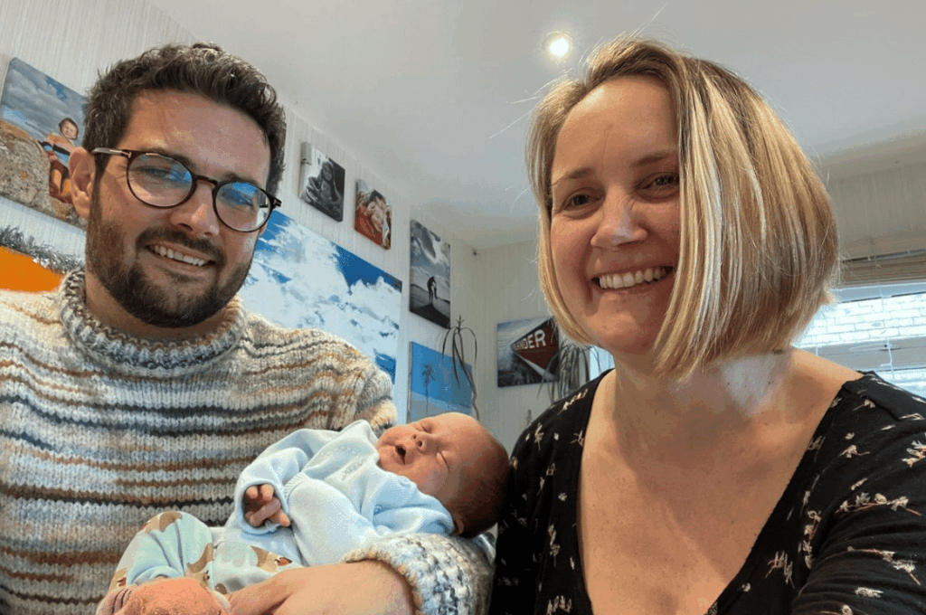 A St Mary’s Coastguard Rescue Officer gave birth 15 feet in the air – onboard the helicopter that was taking her to hospital – (ID 538278)