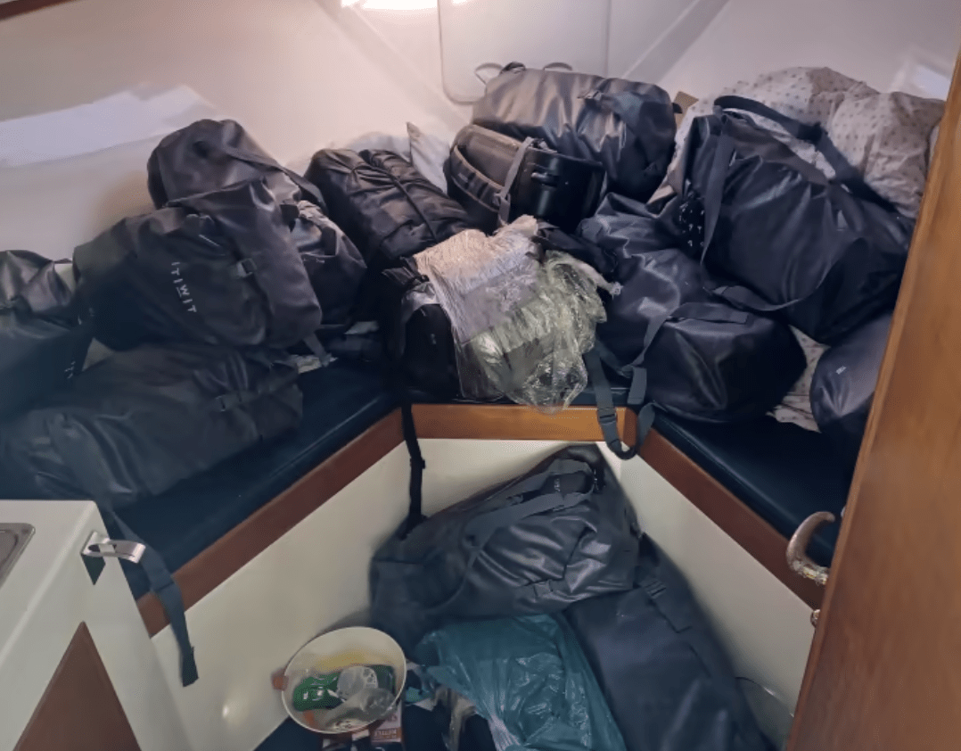 Met Officers Have Seized 350kg Of Cocaine On Board A Small Boat In An Operation Supported By The National Crime Agency And Border Force