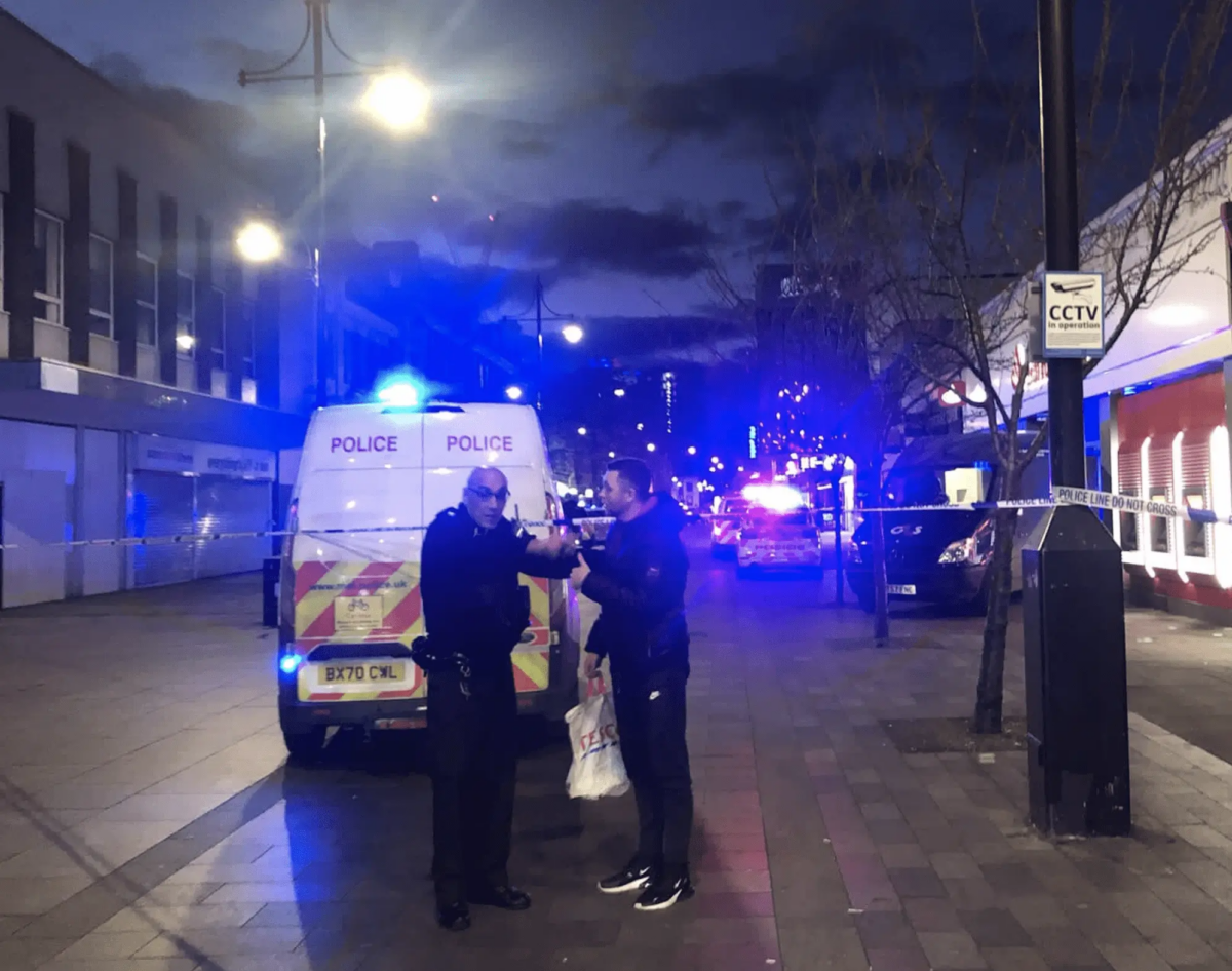 Three Teens Stabbed in Broad Daylight Romford – Police Launch Section 60 Stop & Search