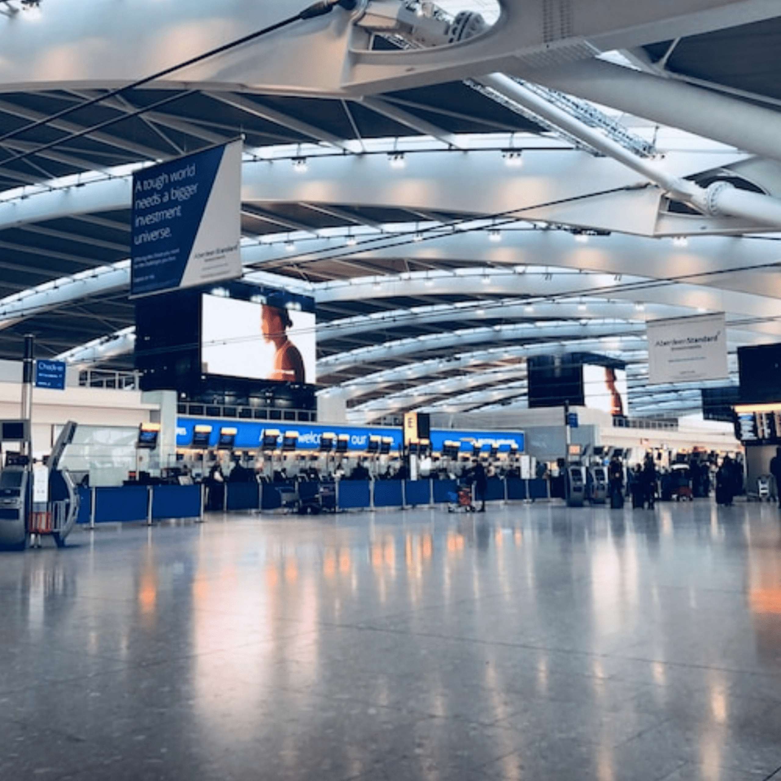 Suspected Wine Thief Arrested at Heathrow Airport