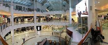 Man Stabbed At A Shopping Centre In Renfrew