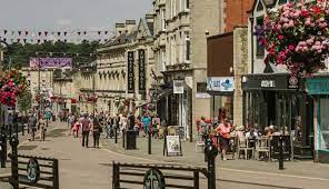 Officers Are Investigating A Robbery Which Occurred In Chippenham Town Centre
