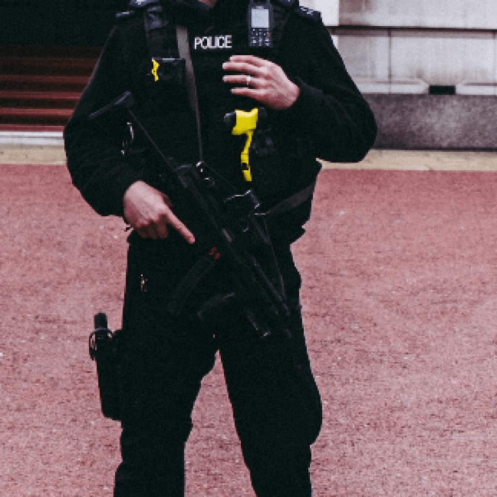 Metropolitan Police Calls In Reinforcements As Officers Stand Down From Firearms Duties