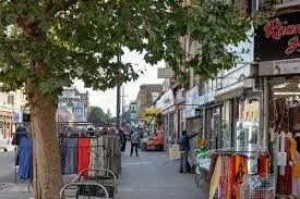 The Met’s Predatory Offender Unit Have Arrested A Man In Bethnal Green For Stalking A Woman And Disclosing Private Sexual Images