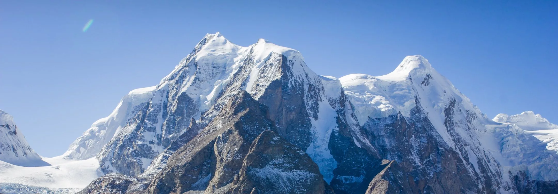 A Recent Avalanche In India’s Northeastern State Of Sikkim Has Left At Least Six Killed, And 30 Others Injured While Dozens Of People Are Still Trapped Under The Snow