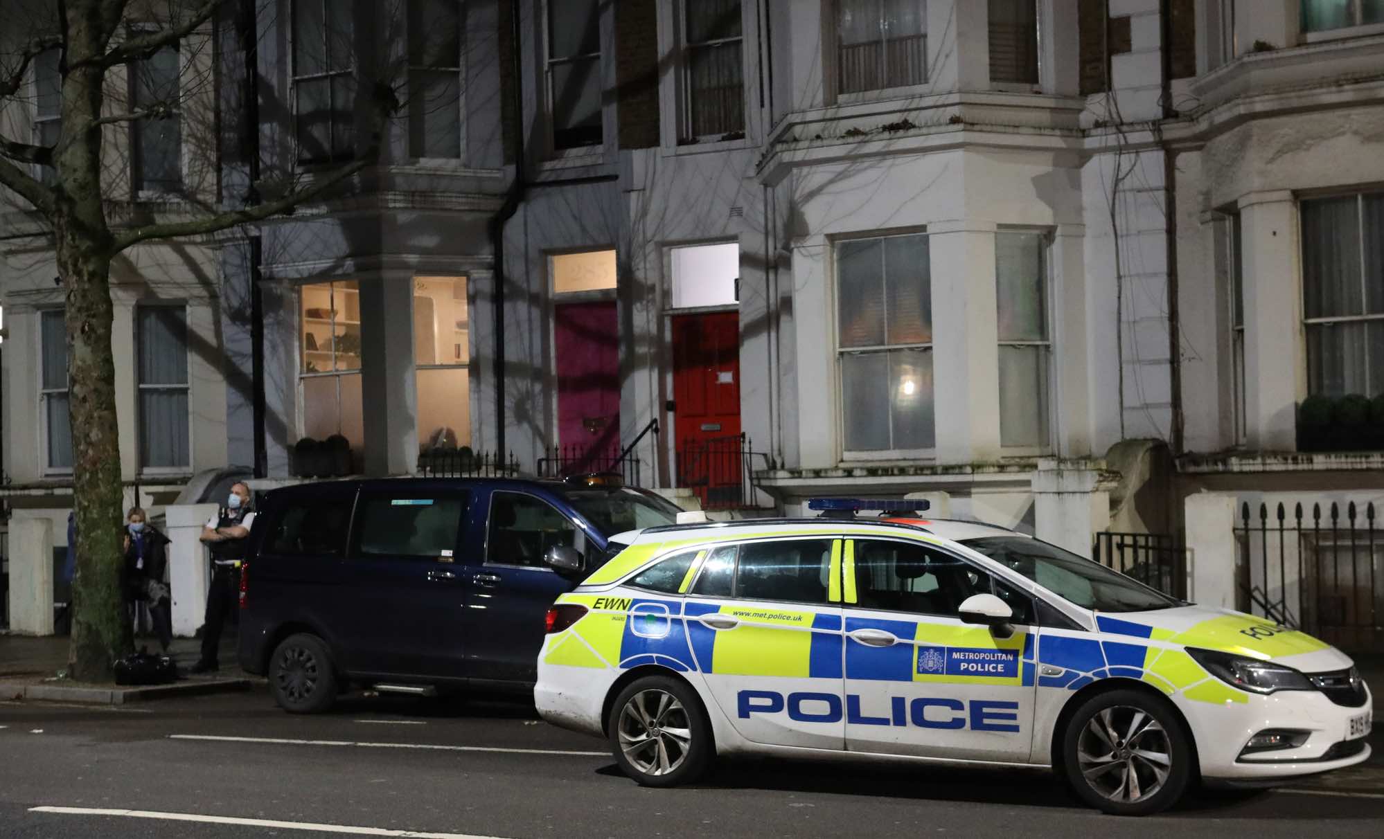 Police Throw Ladbrooke Grove Into Lockdown After Shots Fired Into Property  With A Baby