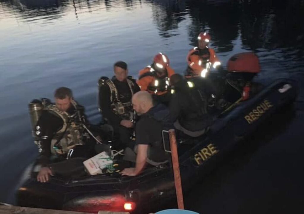 Mystery Deepens as Man Enters Thames, Search Operation Continues