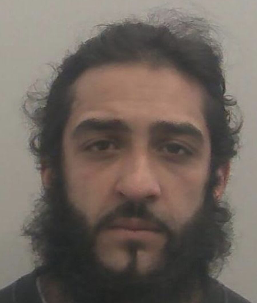 Woman Cut Free From Littlebourne Roll Over – (ID 24864)