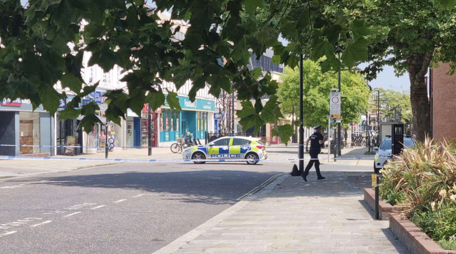 Fareham Town Centre In Police Lockdown After Suspected Nail Bomb Find Near Tesco