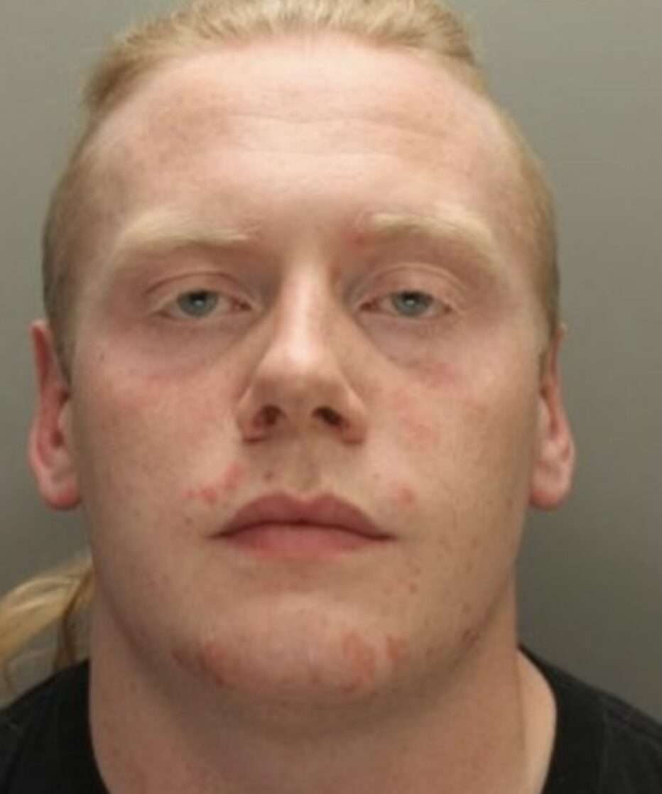 A Dangerous Paedophile Was Caught After A Little Girl Pointed Him Out To Her Dad In A Supermarket