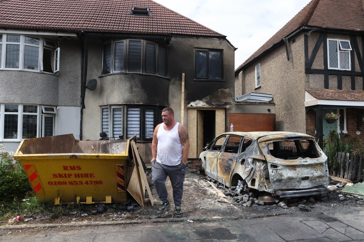 Detectives Are Renewing Appeals For Help Following An Arson Attack At A Residential Address In Welling