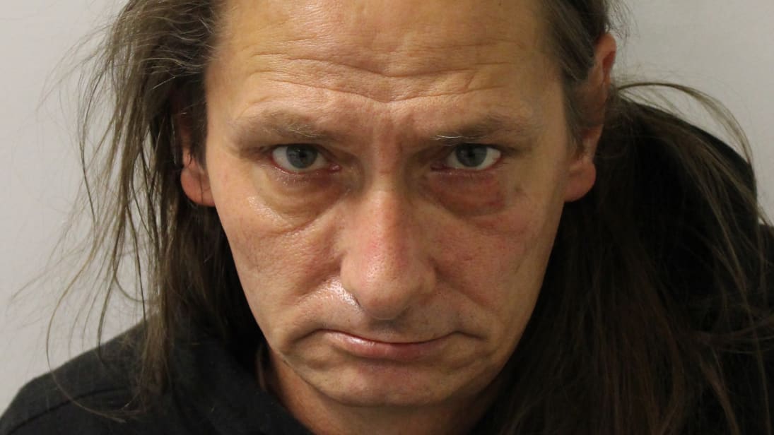 A man who orchestrated a meeting with a 12-year-old girl through online chatrooms only to find he had been set up has been sentenced afte…