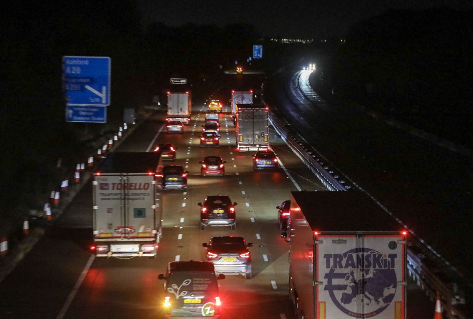 Police And Highways Closed M20 Coast-bound After Digger Lands On Carriageway