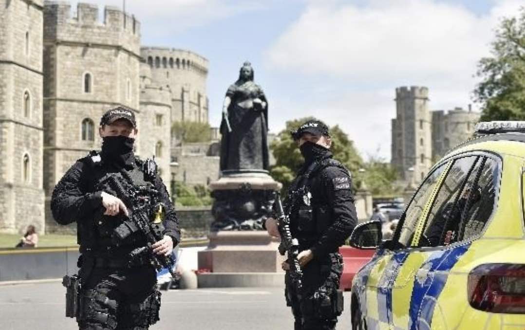 A 19-year-old Man From Southampton Has Been Arrested And He Remains In Custody At This Time After A Security Breach At Windsor Castle