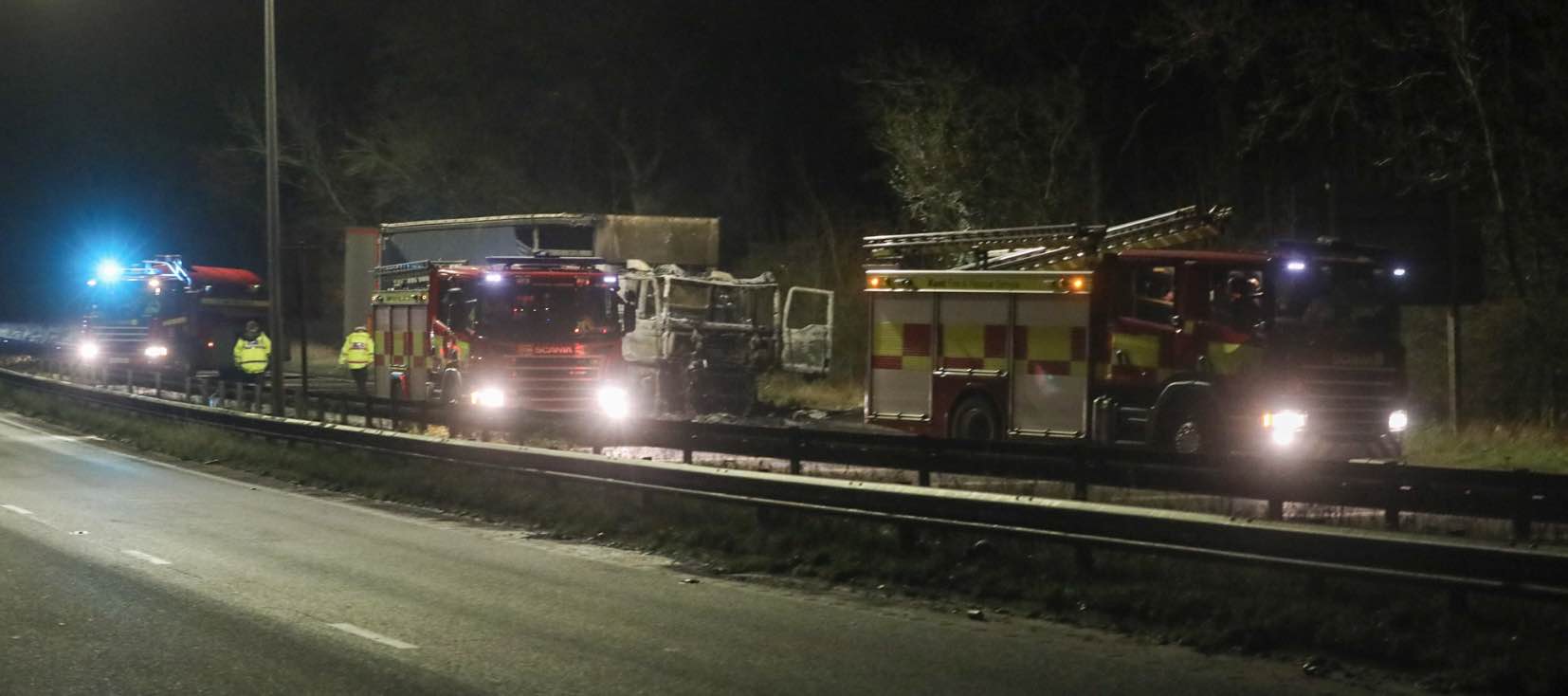 Gas bottles pulled from blazing overseas HGV on the A249 near Maidstone causing rush hour headache