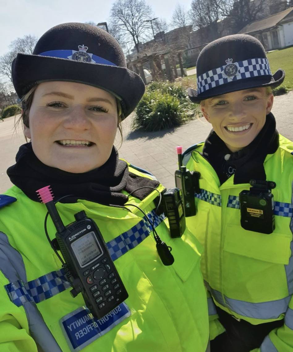 Two Sussex Police  Pcsos Were Luckily On Scene To Assist An Elderly Lady Who Had Fallen Over A Curb In Brighton