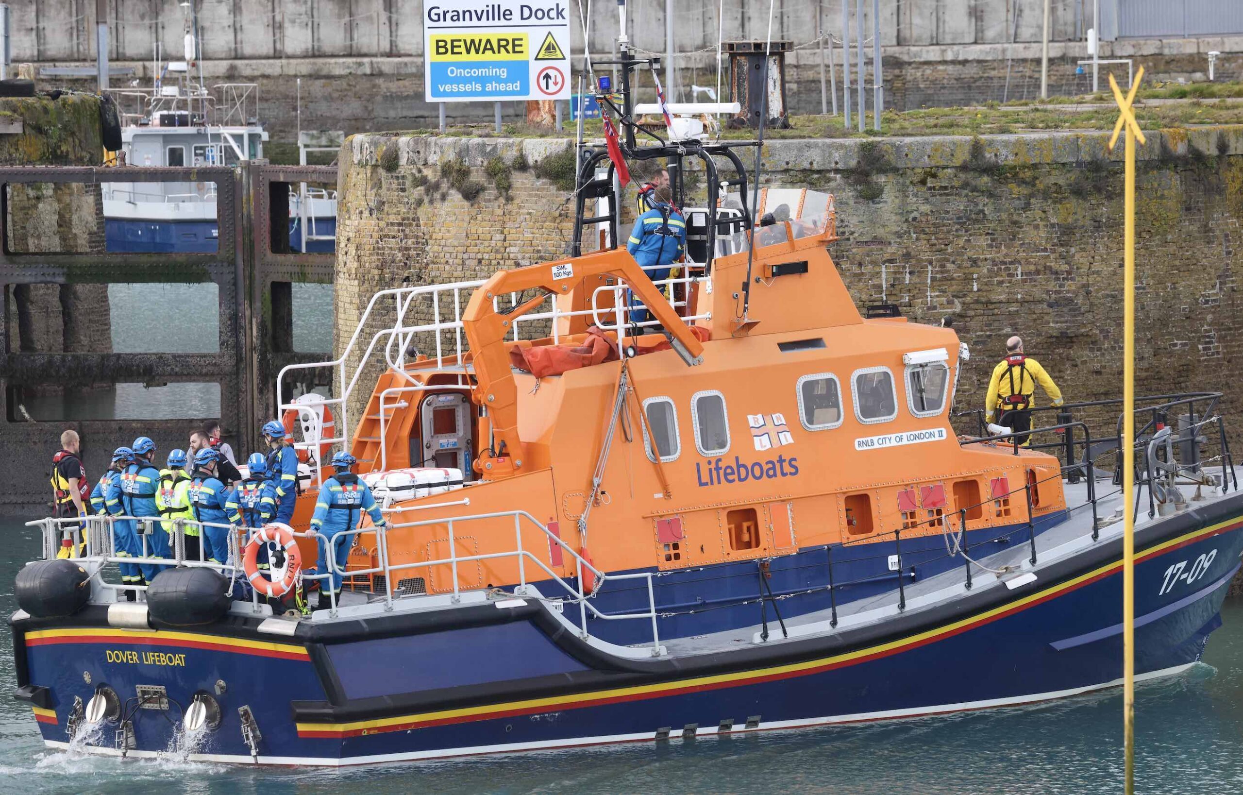 Police Have Sadly Confirmed That The Man They Were Called To This Lunchtime At The Base Of The Cliffs Of Dover Was Pronounced Deceased At The Scene