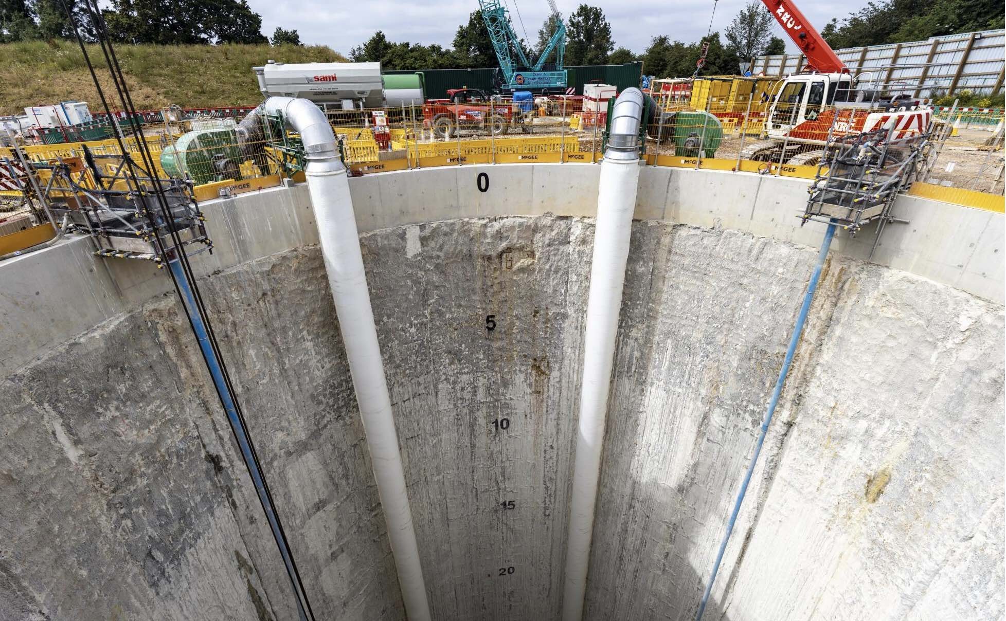 Hs2 Has Confirmed That The 2,000 Tonne Tunnelling Machines Have Completed The First Stage Of Tunnelling Work Under The Chilterns