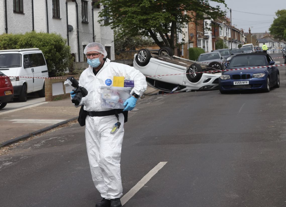 Kent Police launch manhunt for Trio with large knife after road rage stabbing in Herne Bay