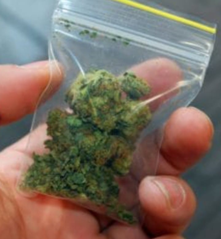 A man has been given a six month prison sentence, suspended for two years after being convicted of drug supply offences – totalling a str…