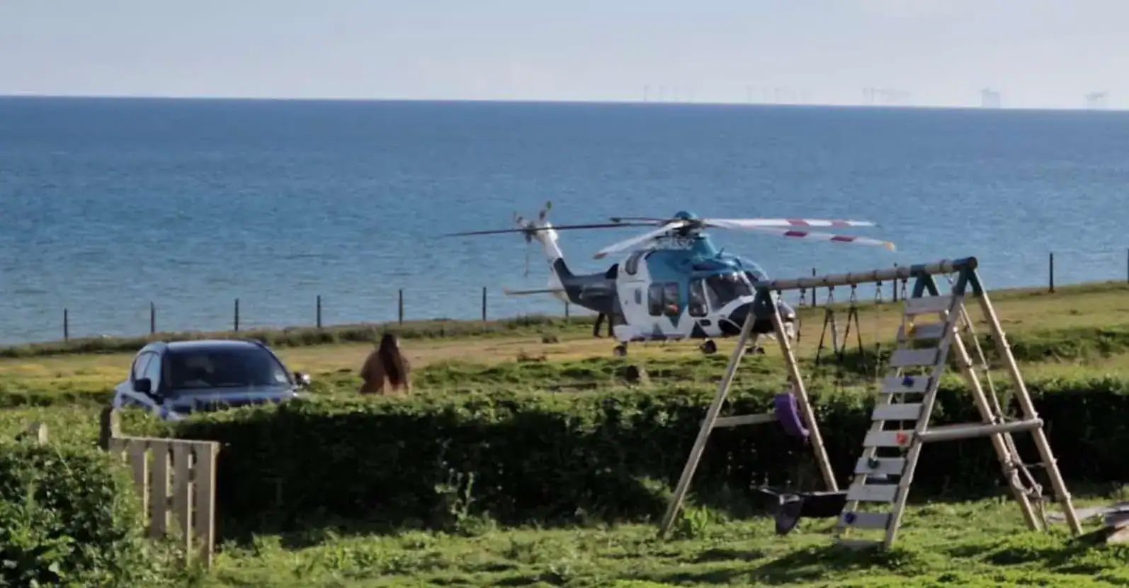 Paraglider  airlifted after crashing into rocks in Telscombe