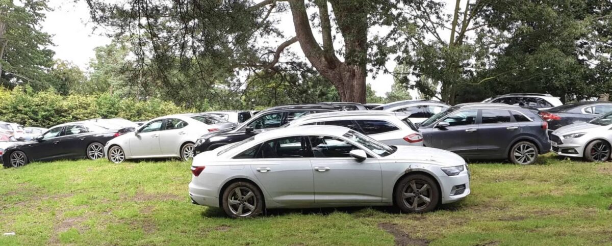 Beware Rogue Gatwick Meet & Greet Parking Firms – Dirty Cars, Hidden Fees & Delays Warn Police