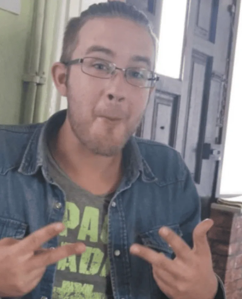 Officers searching for a missing 30-year-old man are asking residents in the Queenborough, Sheerness and Minster areas of Sheppey to chec…