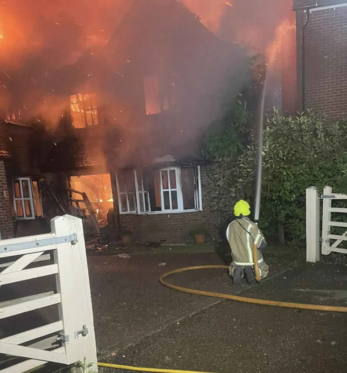 Gas Explosion Destroys £750K Upper Basildon Home – Man Severely Burned but Survives
