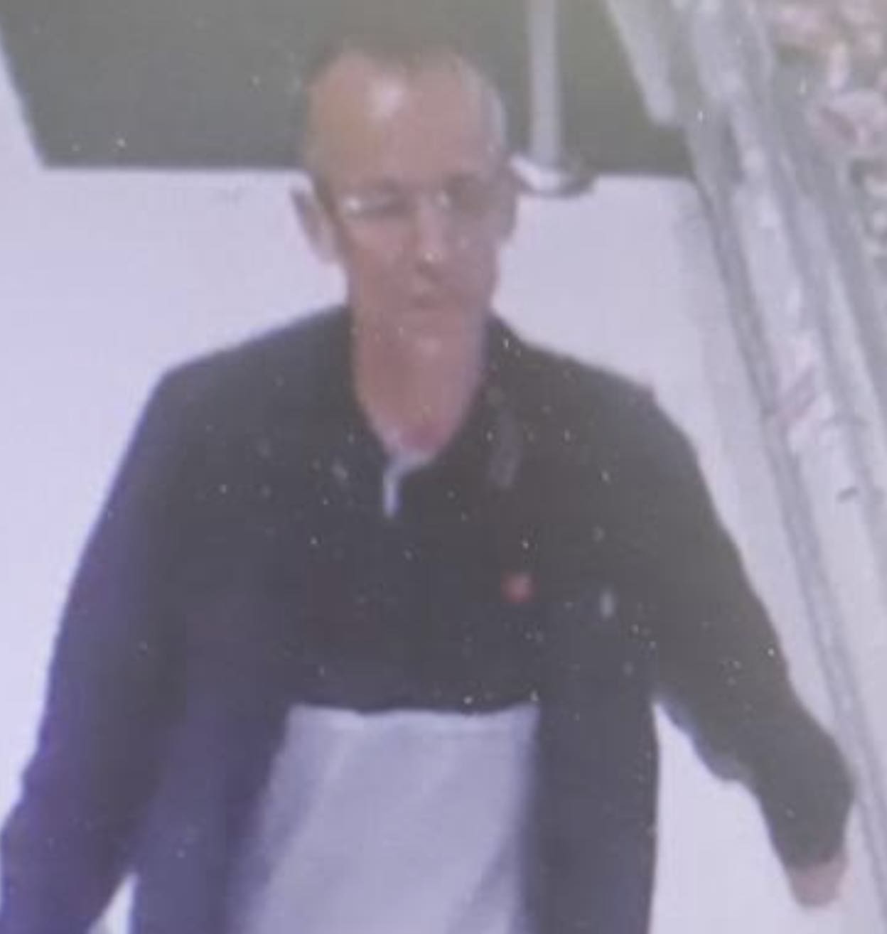 Officers Investigating A Supermarket Theft In Tonbridge Have Released A Cctv Image Of A Person Who May Have Vital Information