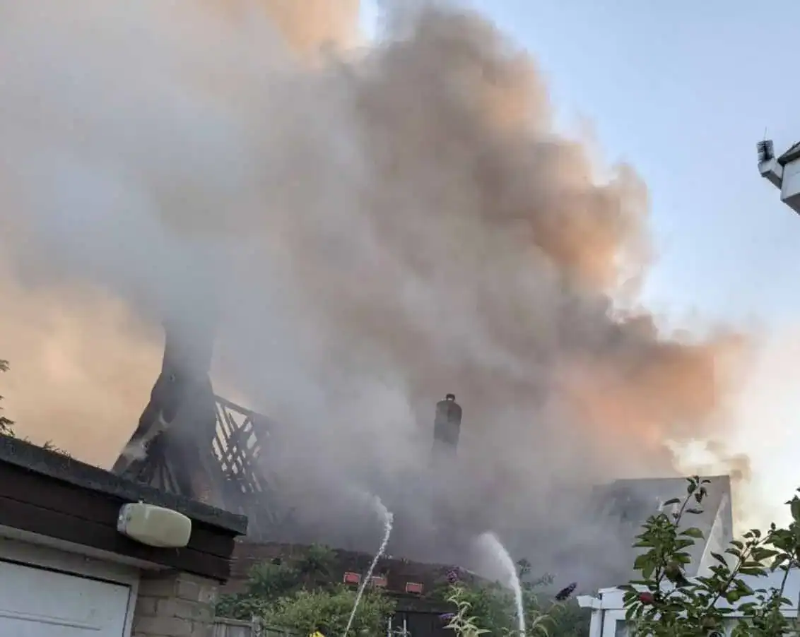 Huge Fire Engulfs Mudeford Lane Church in Christchurch – 50 Firefighters Battle Blaze